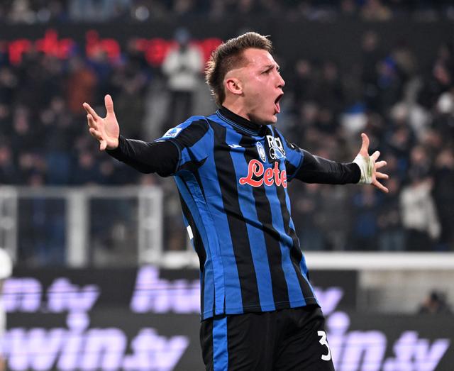 包含意甲：那不勒斯3-0完胜博洛尼亚，奥斯梅恩表现出色的词条