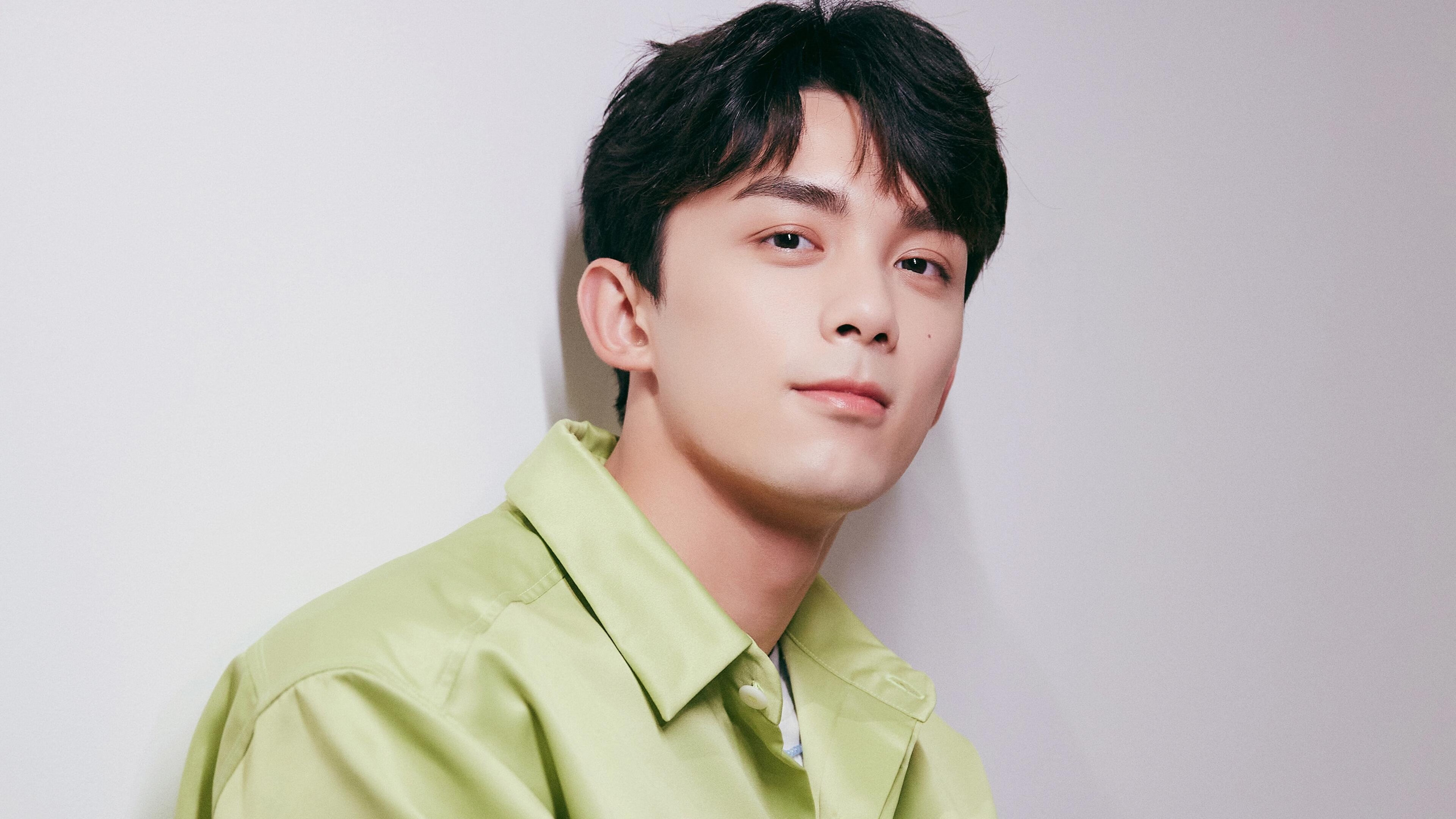 传奇球星“华丽转身”,从赛场到公益的全新角色,传奇球员什么意思