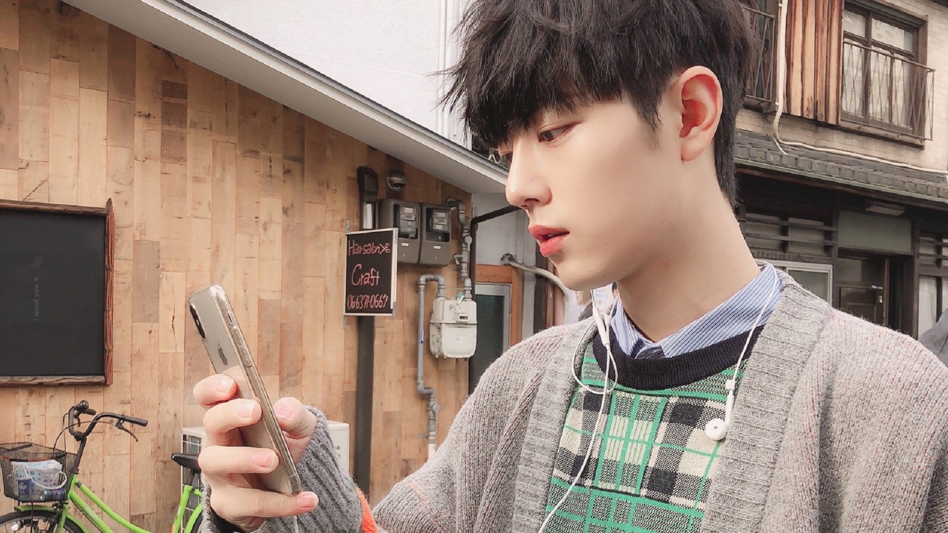 kaiyun官方网站-特色沙漠骑骆驼，感受不同的荒漠激情，沙漠里骑骆驼说什么话